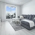 Jg35A- Perfect Holiday Home In Good Location